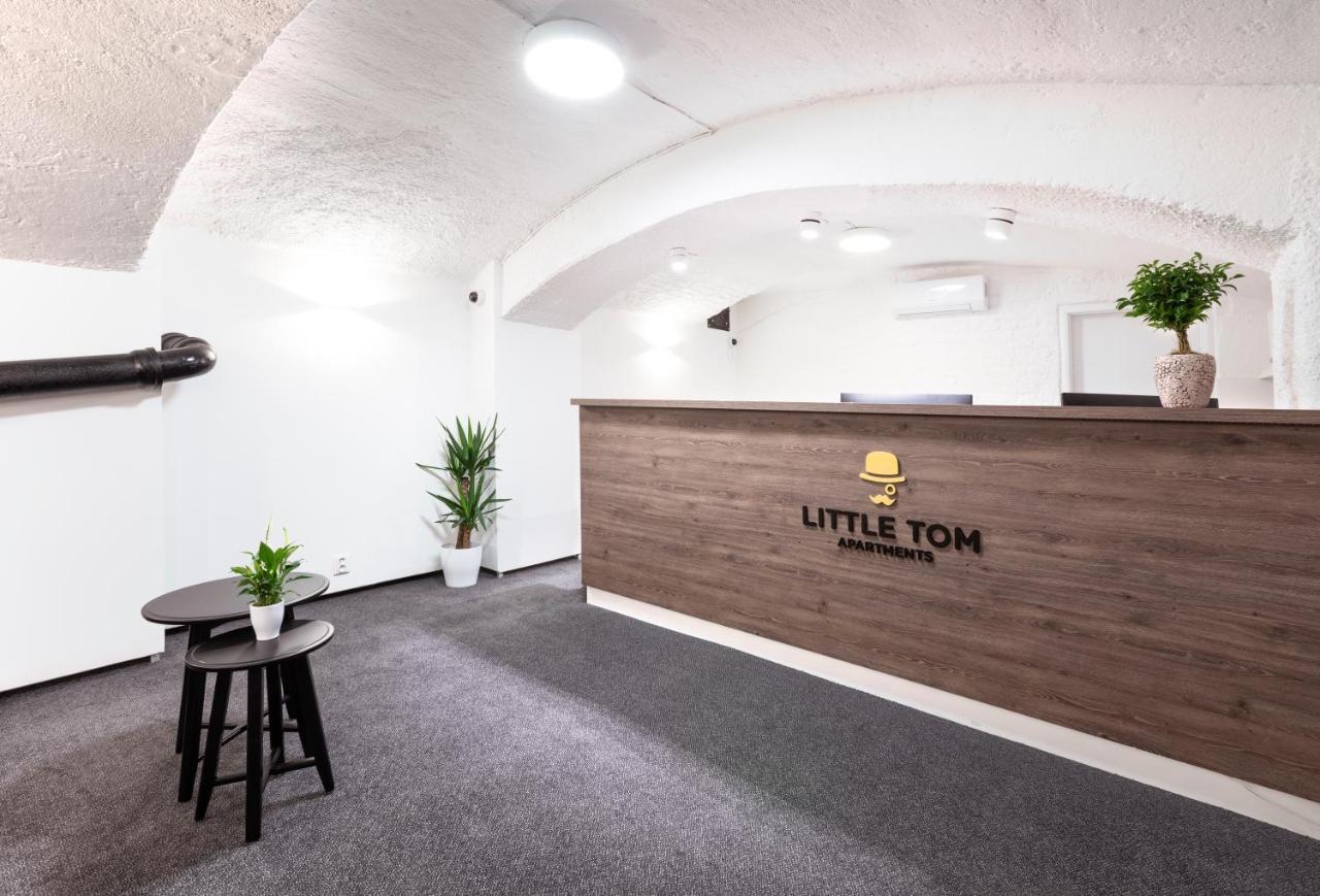Little Tom Apartments Прага Экстерьер фото